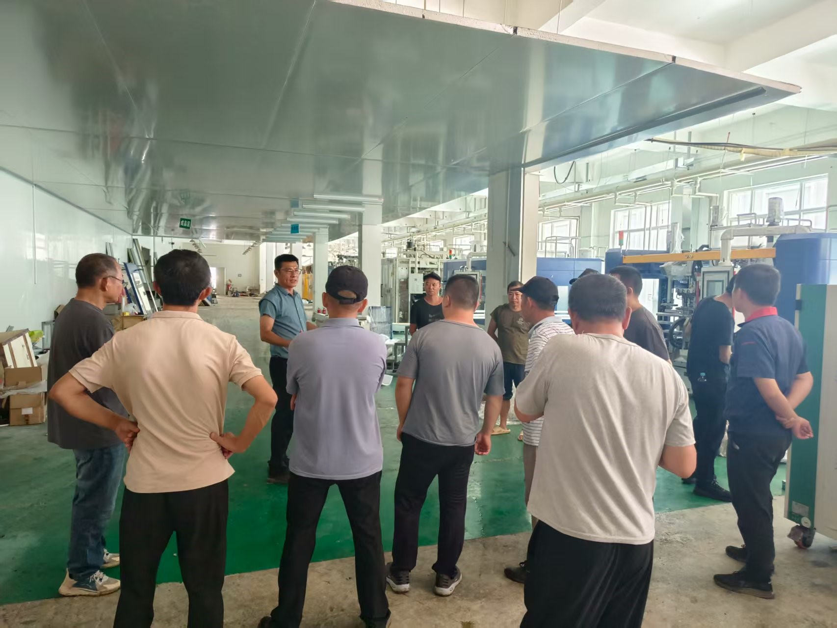 攻堅熱浪 脊梁如鋼